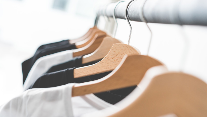 Cambio dell’ armadio: 5 consigli per avere un guardaroba sostenibile